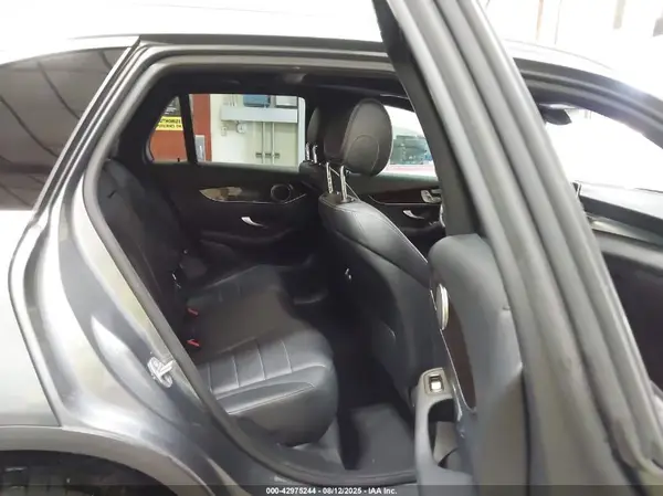 WDC0G4KB4HF145014 2017 MERCEDES-BENZ GLC - Image 8
