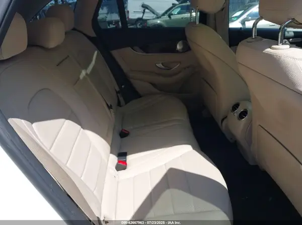 WDC0G4KB4HF176795 2017 MERCEDES-BENZ GLC - Image 8