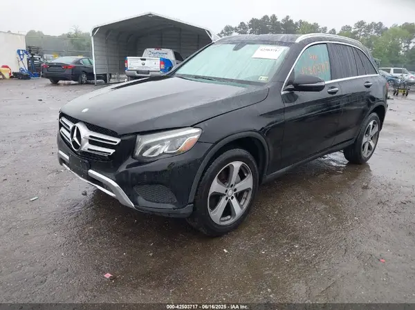 WDC0G4KB4HF181026 2017 MERCEDES-BENZ GLC - Image 2