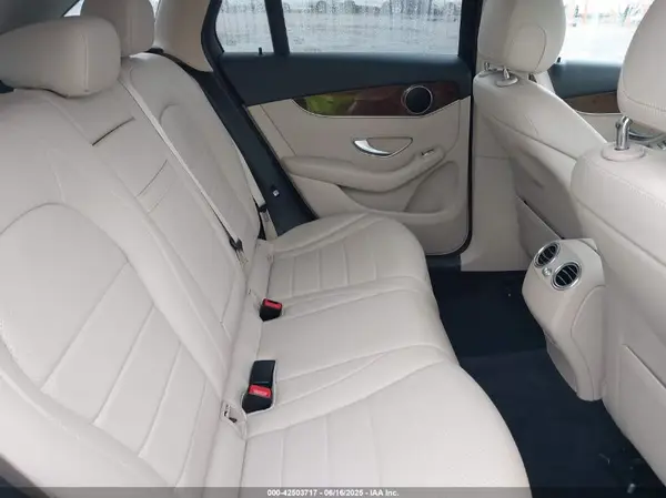 WDC0G4KB4HF181026 2017 MERCEDES-BENZ GLC - Image 8