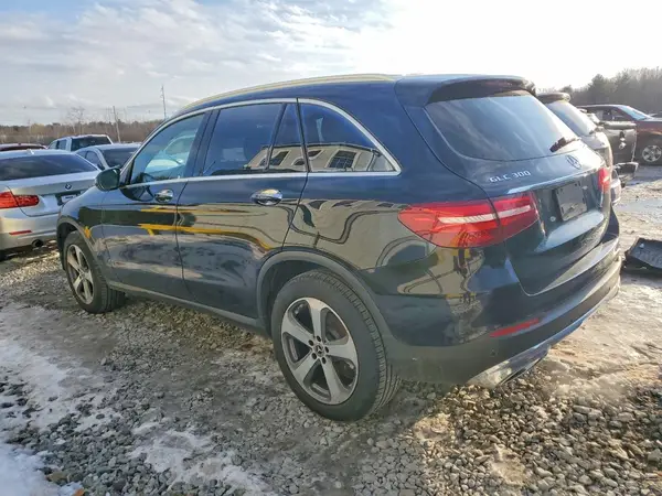 WDC0G4KB4HF222805 2017 MERCEDES-BENZ GLC - Image 2