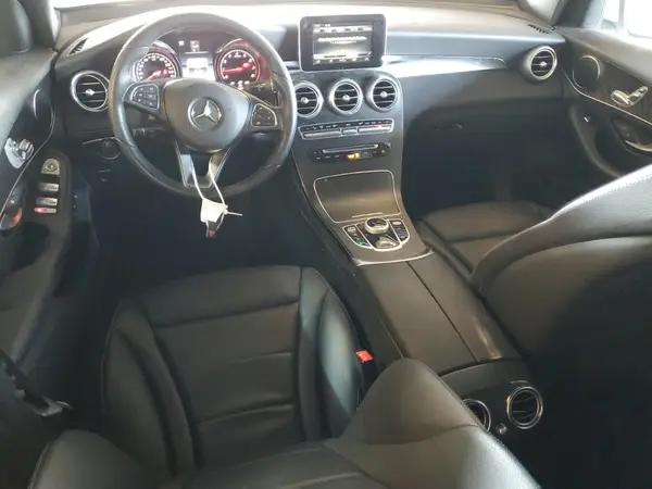 WDC0G4KB4HF254606 2017 MERCEDES-BENZ GLC - Image 8
