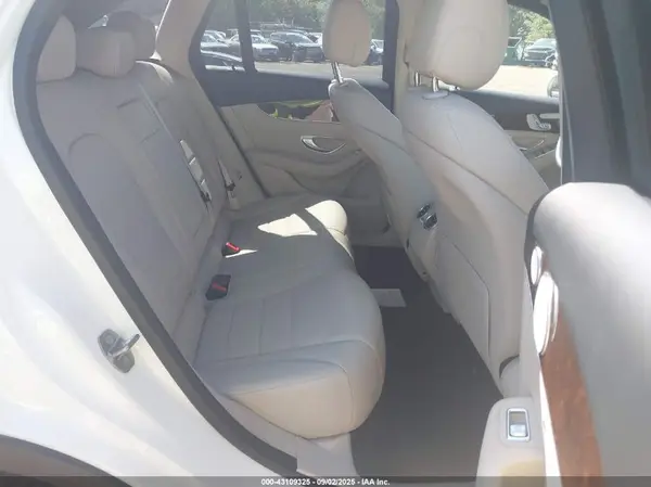 WDC0G4KB4JV018601 2018 MERCEDES-BENZ GLC - Image 8