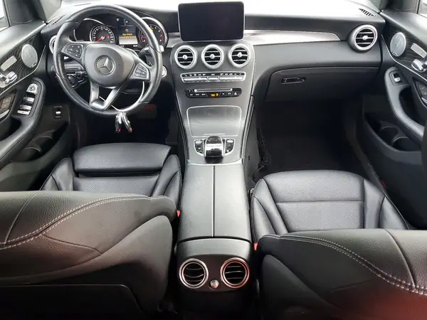WDC0G4KB4JV022471 2018 MERCEDES-BENZ GLC - Image 8