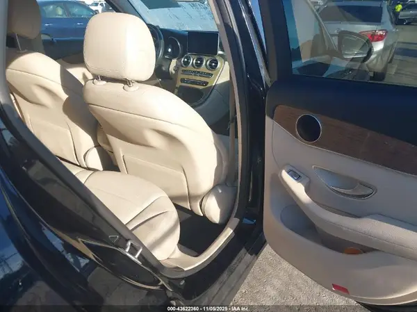 WDC0G4KB4JV032045 2018 MERCEDES-BENZ GLC - Image 8