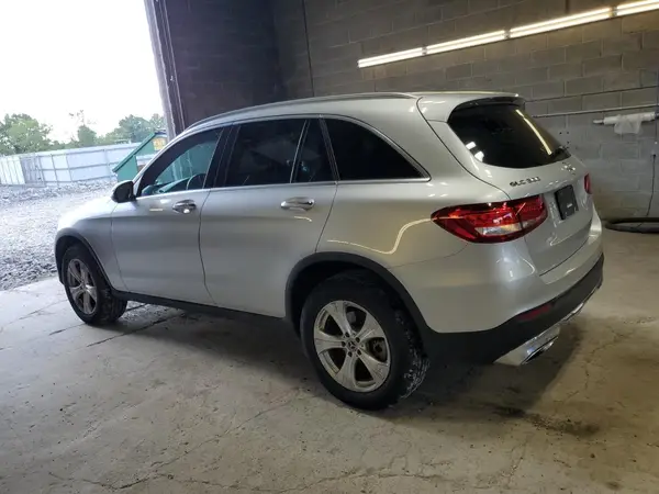 WDC0G4KB4JV032689 2018 MERCEDES-BENZ GLC - Image 2