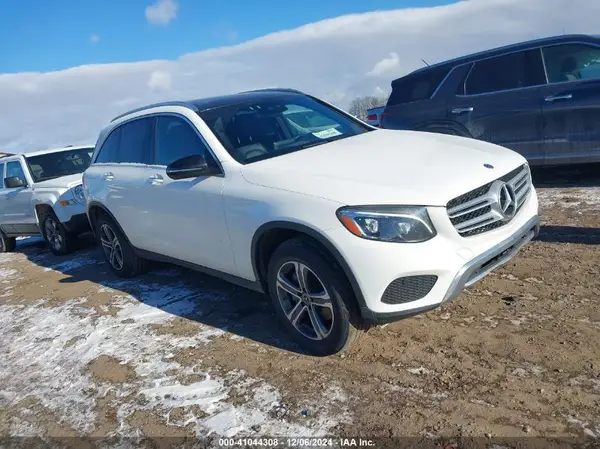 WDC0G4KB4JV036600 2018 MERCEDES-BENZ GLC - Image 1