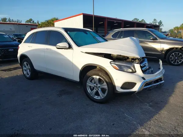 WDC0G4KB4JV048861 2018 MERCEDES-BENZ GLC - Image 1