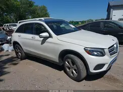 WDC0G4KB4JV069998 2018 MERCEDES-BENZ GLC