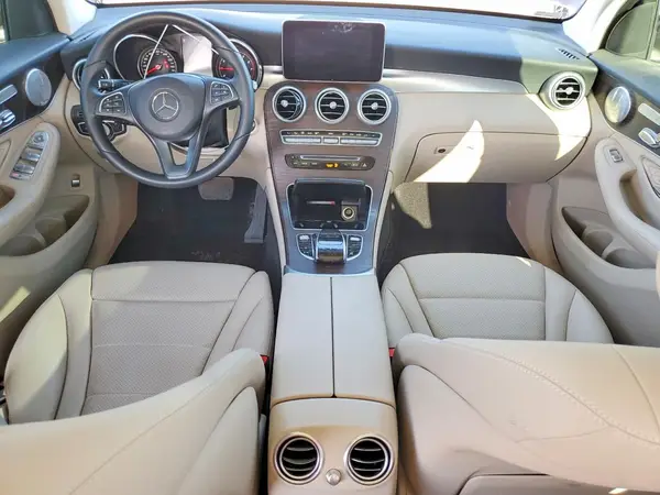 WDC0G4KB4JV071220 2018 MERCEDES-BENZ GLC - Image 8