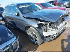 WDC0G4KB4JV087949 2018 MERCEDES-BENZ GLC