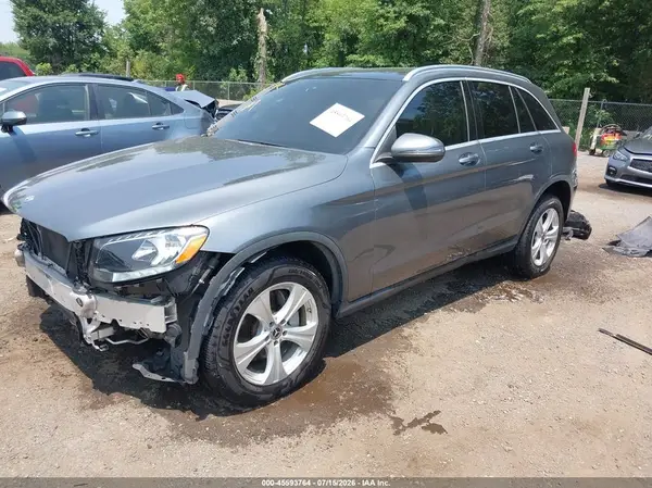 WDC0G4KB4JV092651 2018 MERCEDES-BENZ GLC - Image 2
