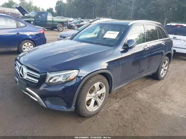 WDC0G4KB4JV097283 2018 MERCEDES-BENZ GLC - Image 2