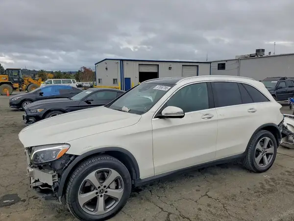 WDC0G4KB4JV099051 2018 MERCEDES-BENZ GLC - Image 1
