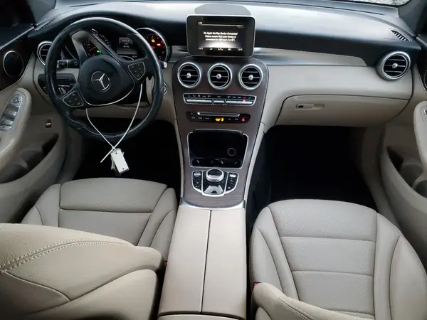 WDC0G4KB4JV107049 2018 MERCEDES-BENZ GLC - Image 8