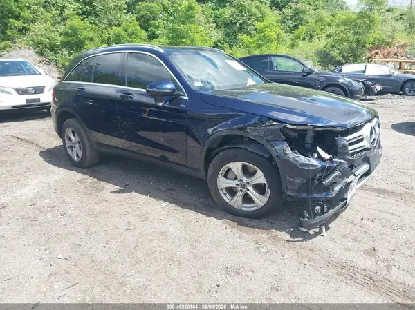 WDC0G4KB4JV113059 2018 MERCEDES-BENZ GLC - Image 1
