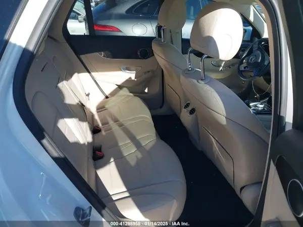 WDC0G4KB4KF594443 2019 MERCEDES-BENZ GLC - Image 8