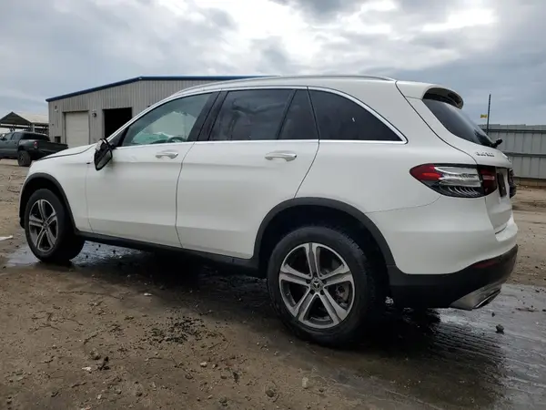 WDC0G4KB4KF597276 2019 MERCEDES-BENZ GLC - Image 2