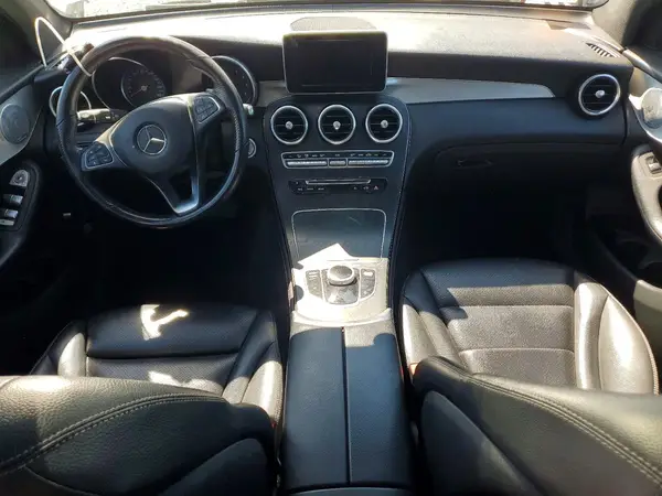 WDC0G4KB4KF617087 2019 MERCEDES-BENZ GLC - Image 8