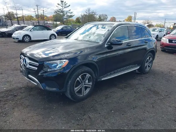 WDC0G4KB4KV127416 2019 MERCEDES-BENZ GLC - Image 2