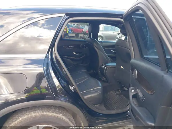 WDC0G4KB4KV127416 2019 MERCEDES-BENZ GLC - Image 8