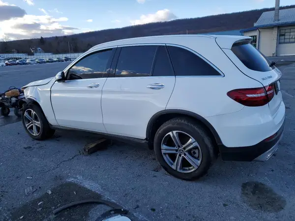 WDC0G4KB4KV133751 2019 MERCEDES-BENZ GLC - Image 2