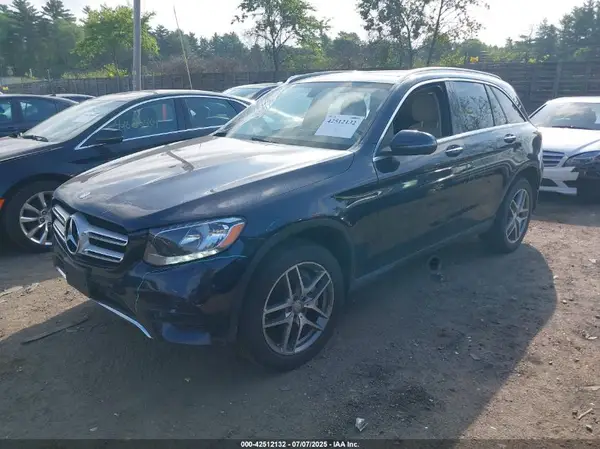 WDC0G4KB5GF017041 2016 MERCEDES-BENZ GLC - Image 2