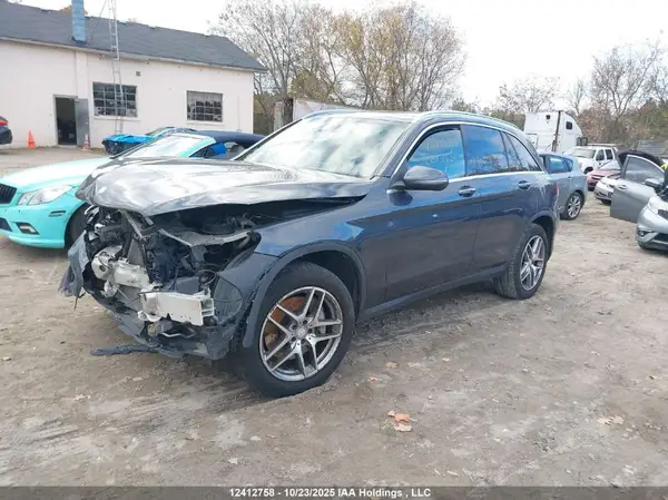 WDC0G4KB5GF022479 2016 MERCEDES-BENZ GLC - Image 2