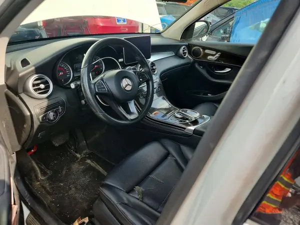 WDC0G4KB5GF022790 2016 MERCEDES-BENZ GLC - Image 8