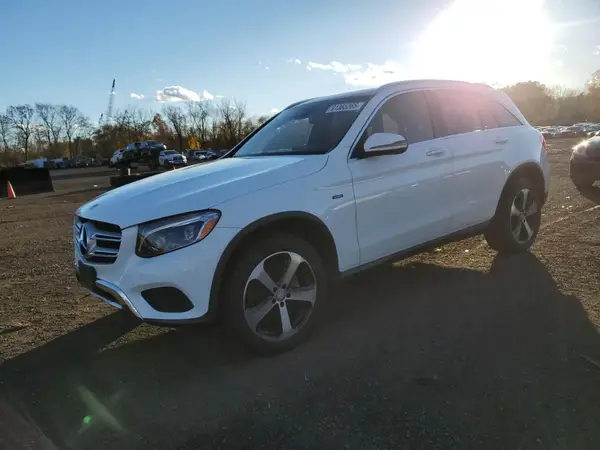 WDC0G4KB5GF053019 2016 MERCEDES-BENZ GLC - Image 1