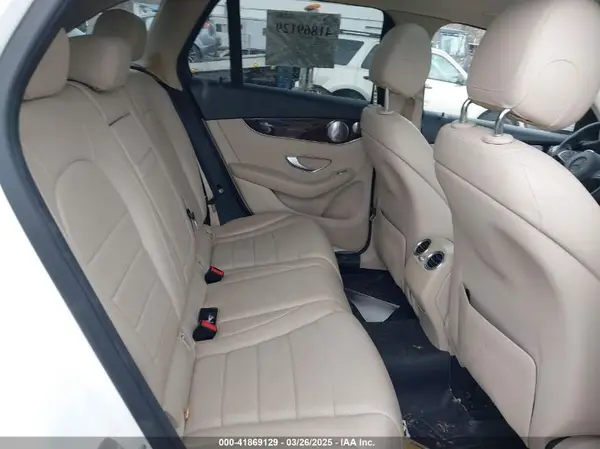WDC0G4KB5GF055868 2016 MERCEDES-BENZ GLC - Image 8