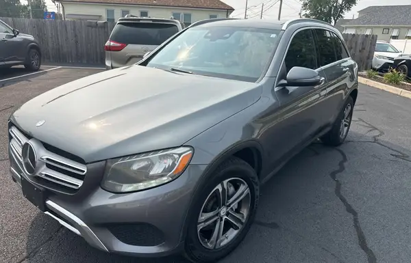 WDC0G4KB5GF057653 2016 MERCEDES-BENZ GLC - Image 2