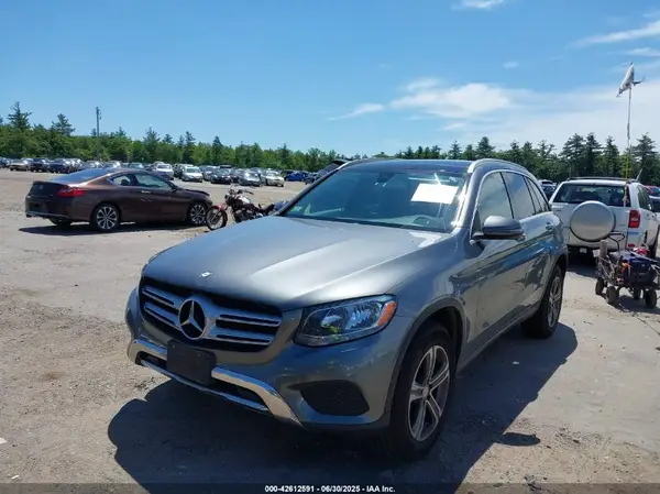WDC0G4KB5GF059466 2016 MERCEDES-BENZ GLC - Image 2