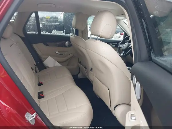 WDC0G4KB5GF059712 2016 MERCEDES-BENZ GLC - Image 8