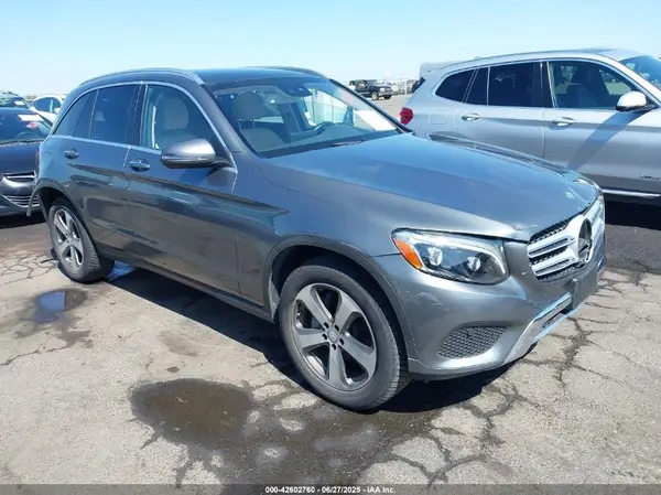 WDC0G4KB5GF062867 2016 MERCEDES-BENZ GLC - Image 1