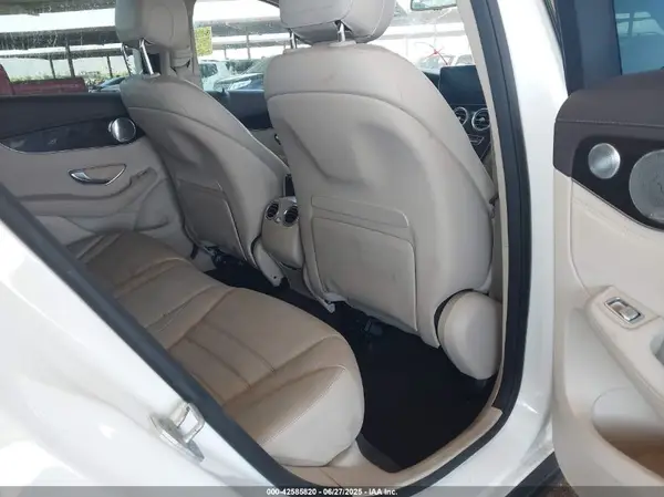 WDC0G4KB5GF069365 2016 MERCEDES-BENZ GLC - Image 8