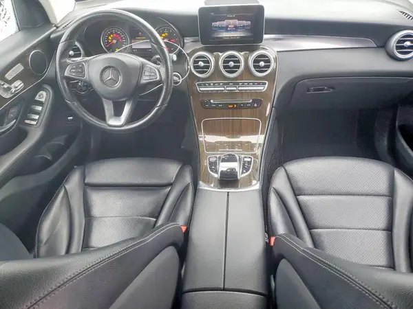 WDC0G4KB5GF081001 2016 MERCEDES-BENZ GLC - Image 8