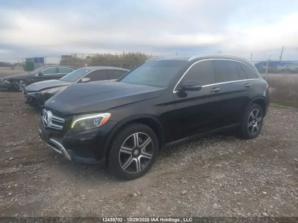 WDC0G4KB5GF084805 2016 MERCEDES-BENZ GLC - Image 2