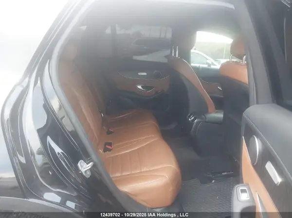 WDC0G4KB5GF084805 2016 MERCEDES-BENZ GLC - Image 8