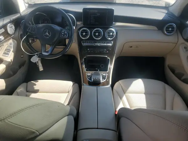 WDC0G4KB5GF096789 2016 MERCEDES-BENZ GLC - Image 8