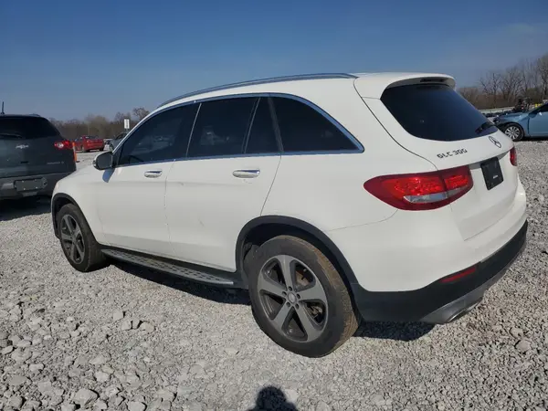 WDC0G4KB5GF113834 2016 MERCEDES-BENZ GLC - Image 2