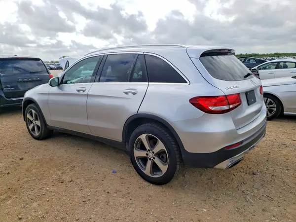 WDC0G4KB5HF116220 2017 MERCEDES-BENZ GLC - Image 2