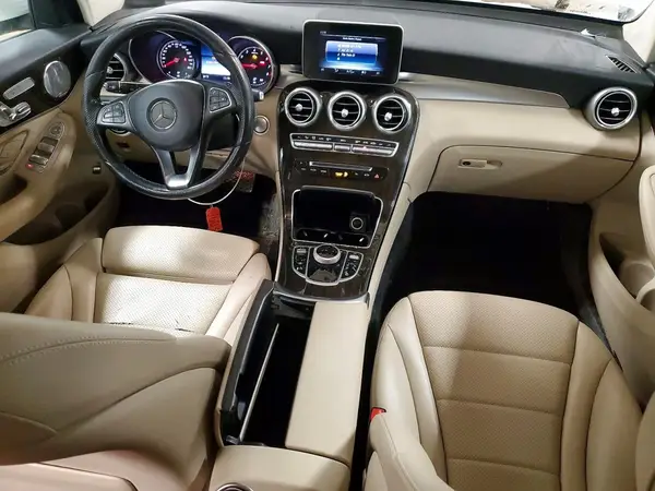 WDC0G4KB5HF145636 2017 MERCEDES-BENZ GLC - Image 8