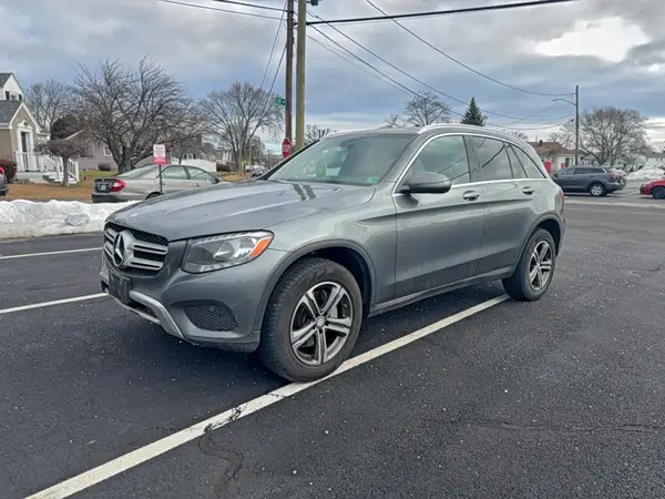 WDC0G4KB5HF149332 2017 MERCEDES-BENZ GLC - Image 2