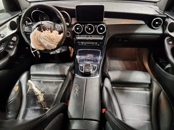 WDC0G4KB5HF157303 2017 MERCEDES-BENZ GLC - Image 8