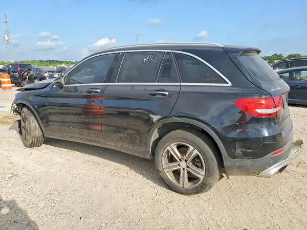 WDC0G4KB5HF169936 2017 MERCEDES-BENZ GLC - Image 2
