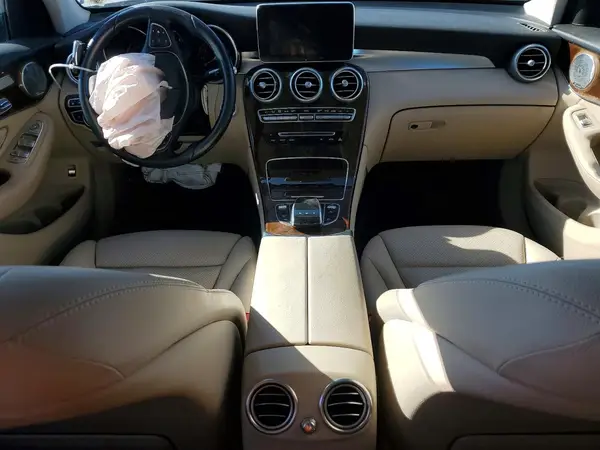 WDC0G4KB5HF235918 2017 MERCEDES-BENZ GLC - Image 8