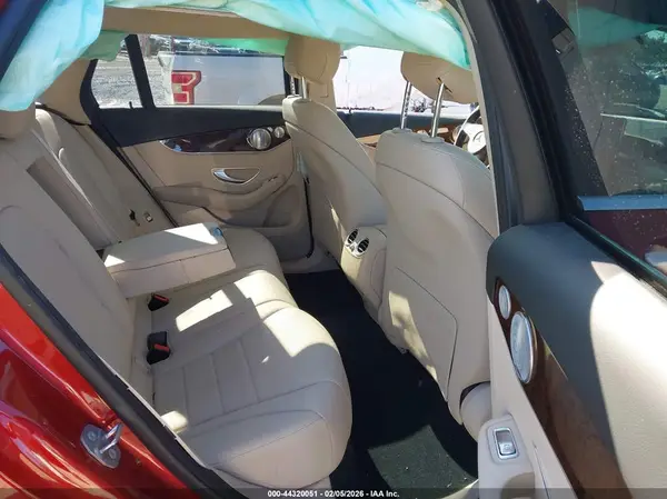 WDC0G4KB5HF239371 2017 MERCEDES-BENZ GLC - Image 8
