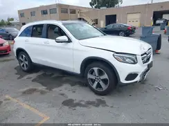 WDC0G4KB5HF242058 2017 MERCEDES-BENZ GLC