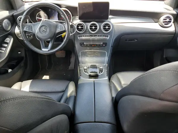 WDC0G4KB5HF251634 2017 MERCEDES-BENZ GLC - Image 8